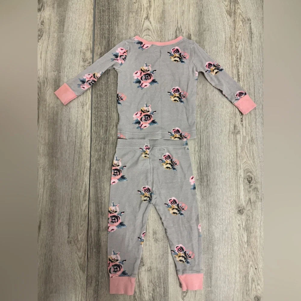 Old Navy Kids Pajama Set - Pink Floral on Gray